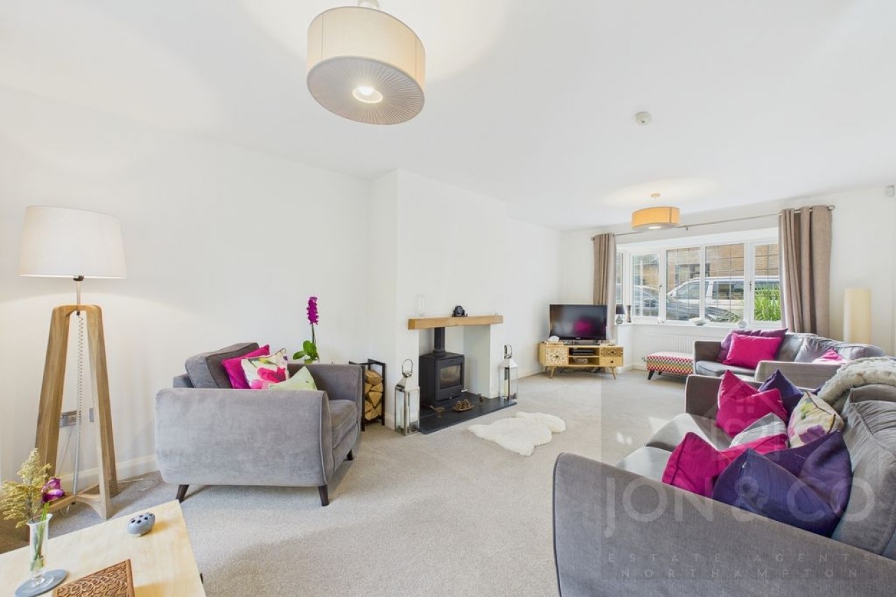 Jeyes Close | Moulton | NN3