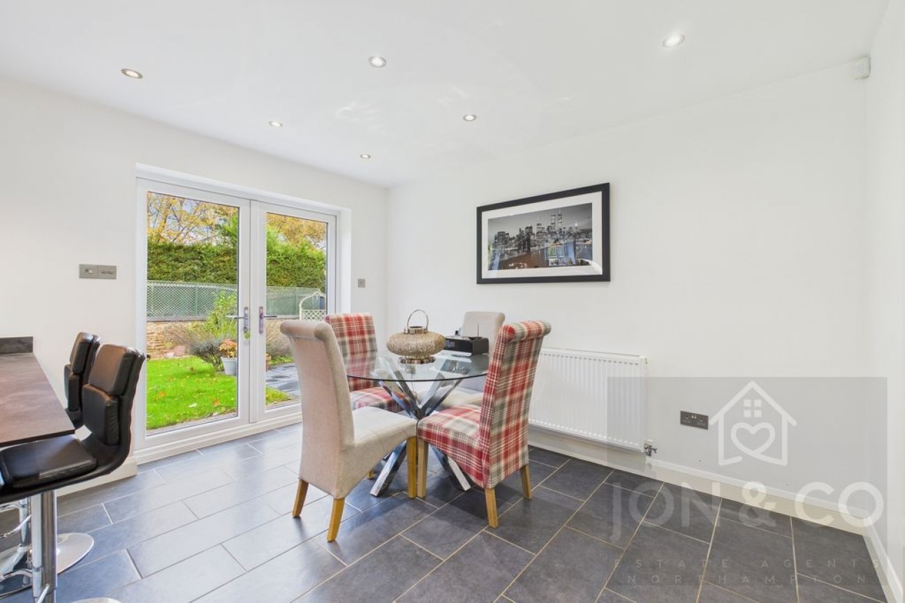 Jeyes Close | Moulton | NN3