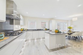 Drury Way | Overstone Gate | NN6