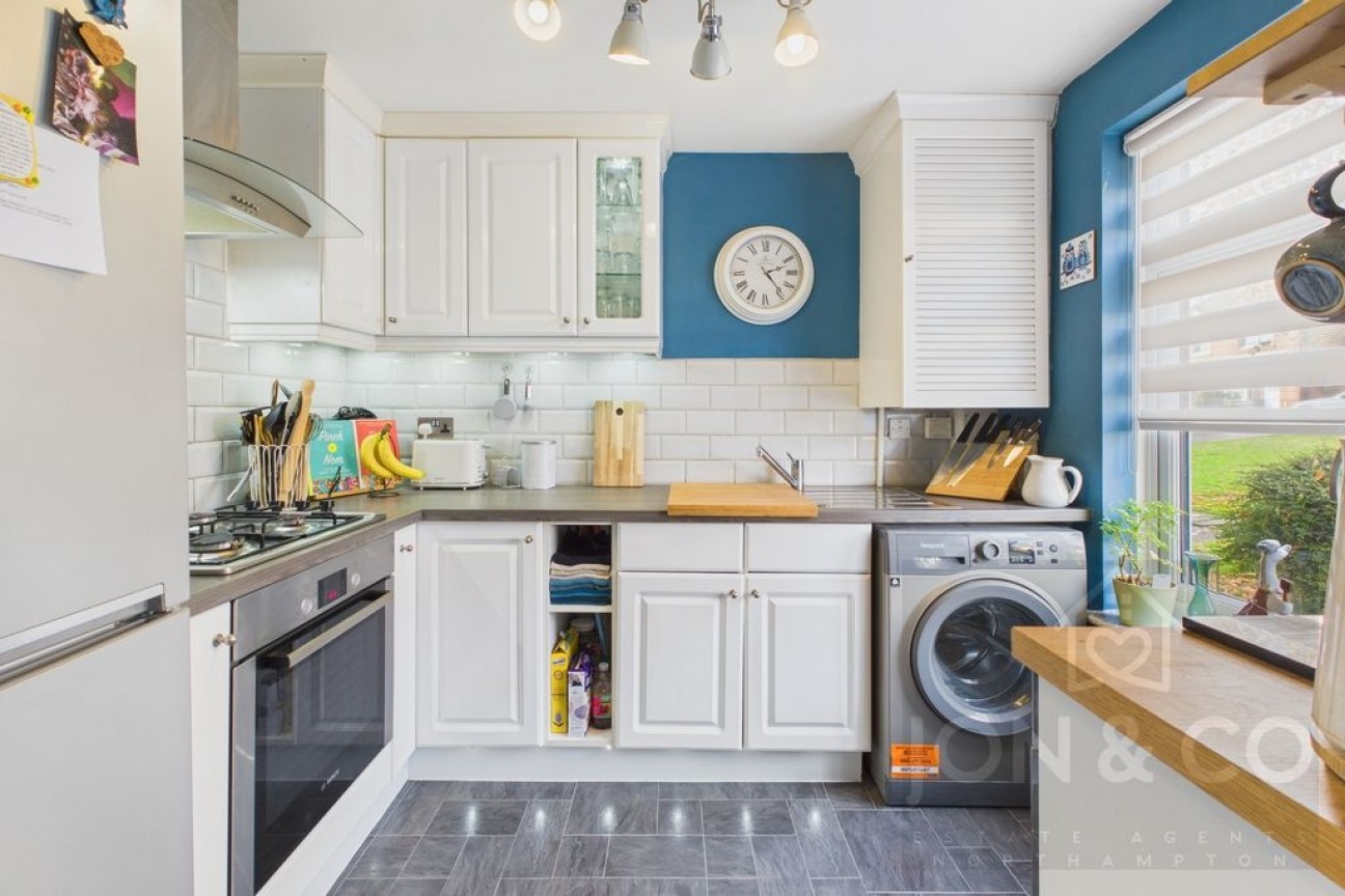 Meltham Close | Beau Manor | NN3