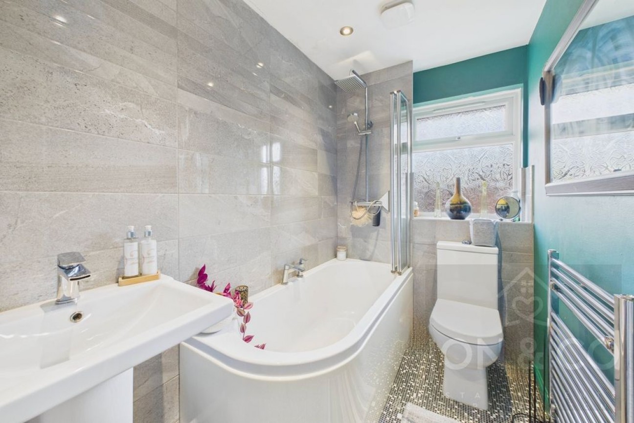 Meltham Close | Beau Manor | NN3