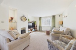 High Street | Pitsford | NN6
