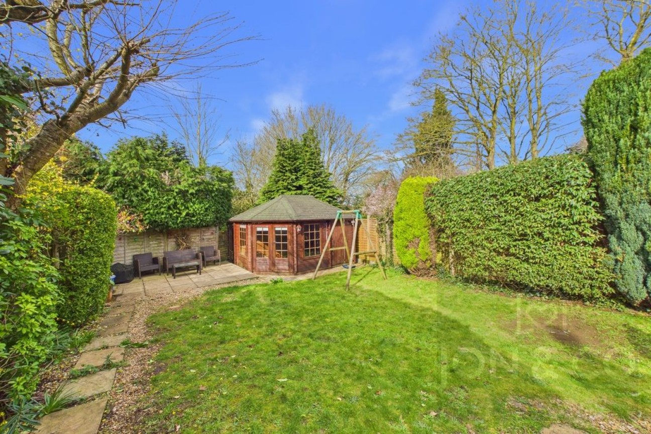 High Street | Pitsford | NN6