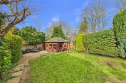 High Street | Pitsford | NN6