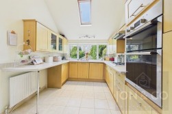 High Street | Pitsford | NN6