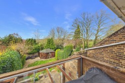 High Street | Pitsford | NN6