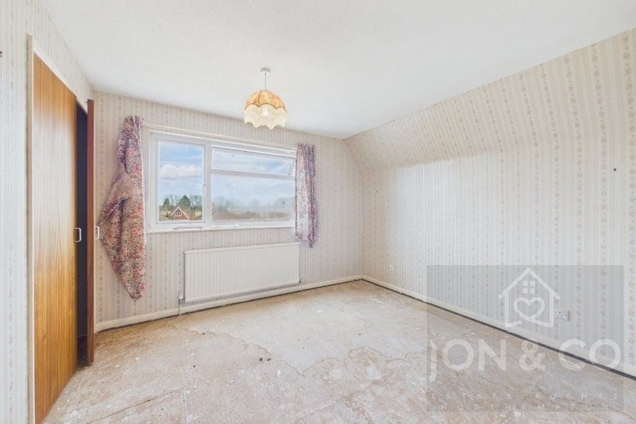 Woodland Avenue | Overstone | NN6