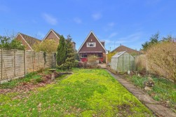 Woodland Avenue | Overstone | NN6
