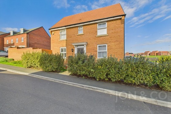 Dickens Close | Moulton | NN3