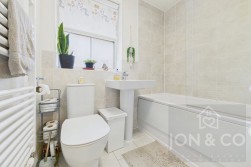 Dickens Close | Moulton | NN3