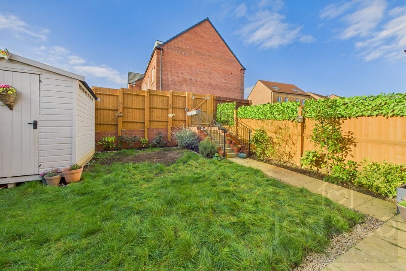 Dickens Close | Moulton | NN3