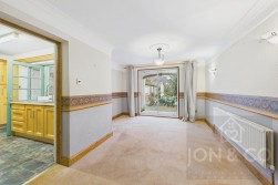 Northampton Lane South | Moulton | NN3