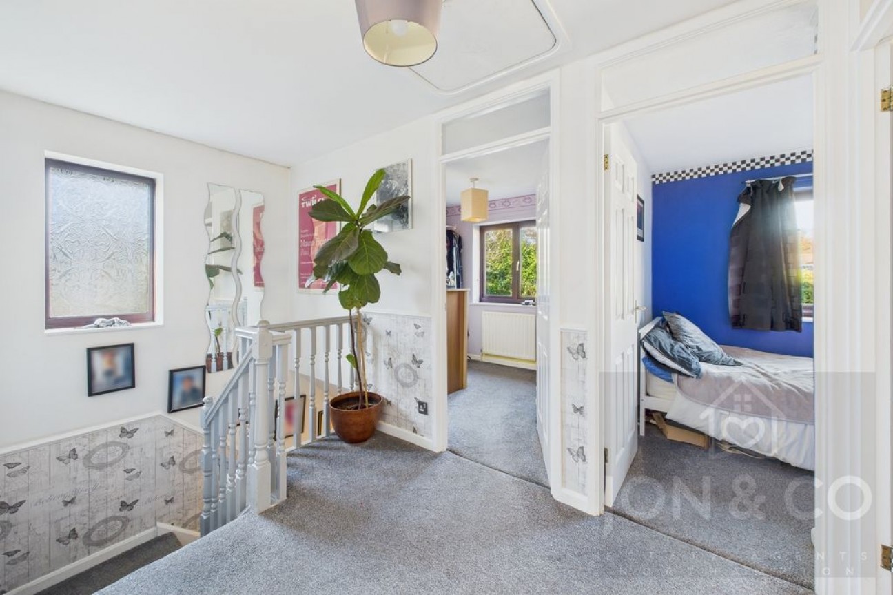 Sage Close | Billing Arbours | NN3