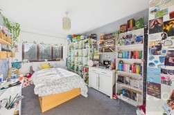 Sage Close | Billing Arbours | NN3