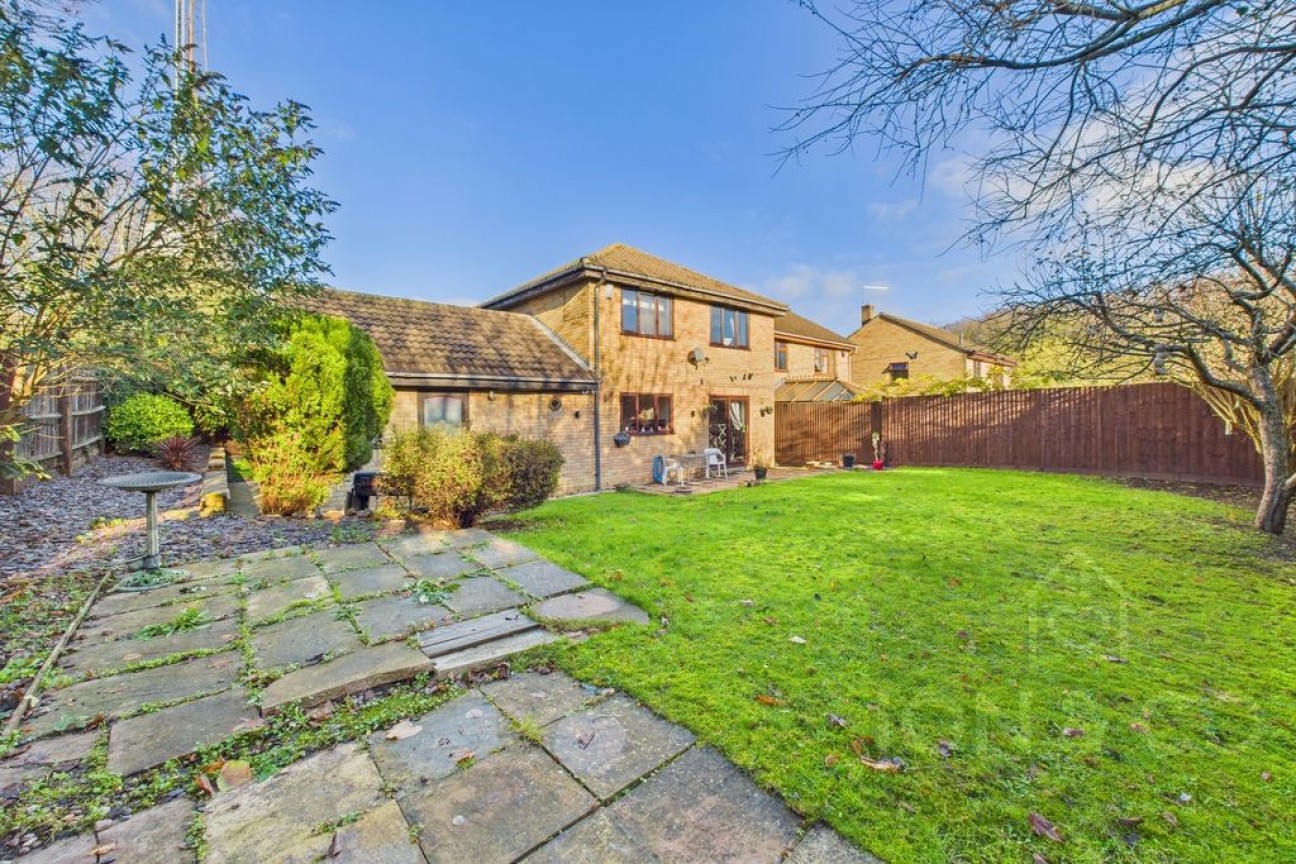 Sage Close | Billing Arbours | NN3