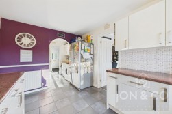 Sage Close | Billing Arbours | NN3