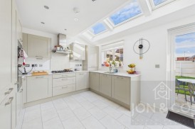 Farmyard Close | Northampton | NN3