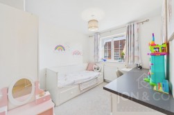 Farmyard Close | Northampton | NN3