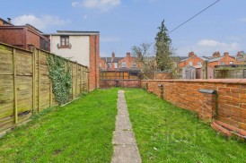 Roe Road | Abington | NN1