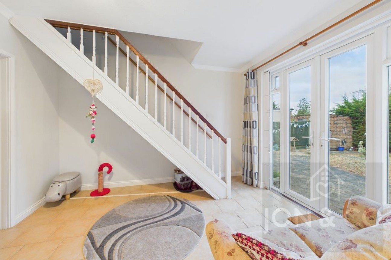 Thistleholme Close | Links View | NN2
