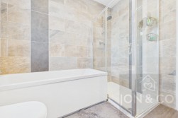 Broadway | Abington | NN1