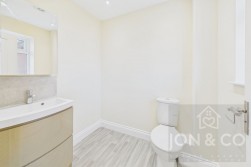 Northampton Lane North | Moulton | NN3