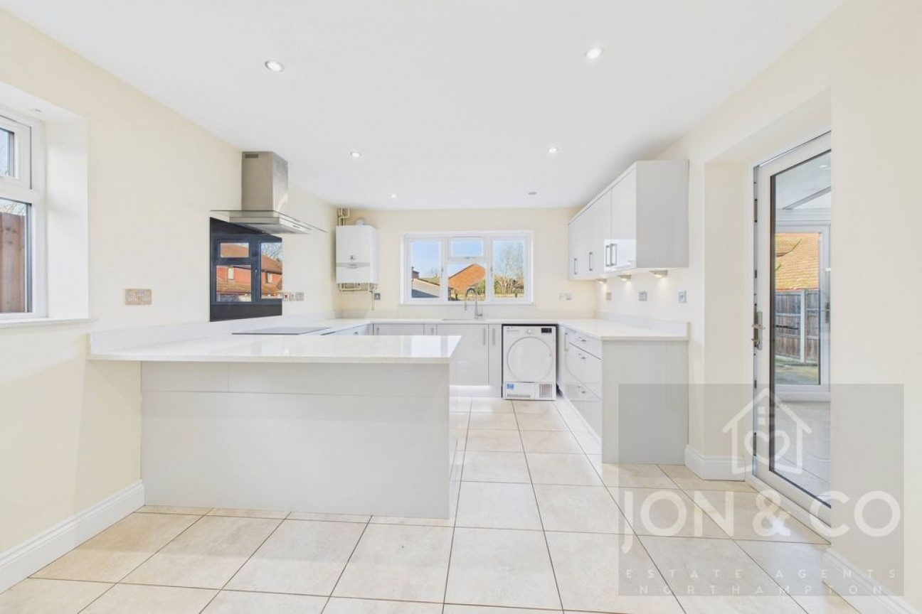Northampton Lane North | Moulton | NN3