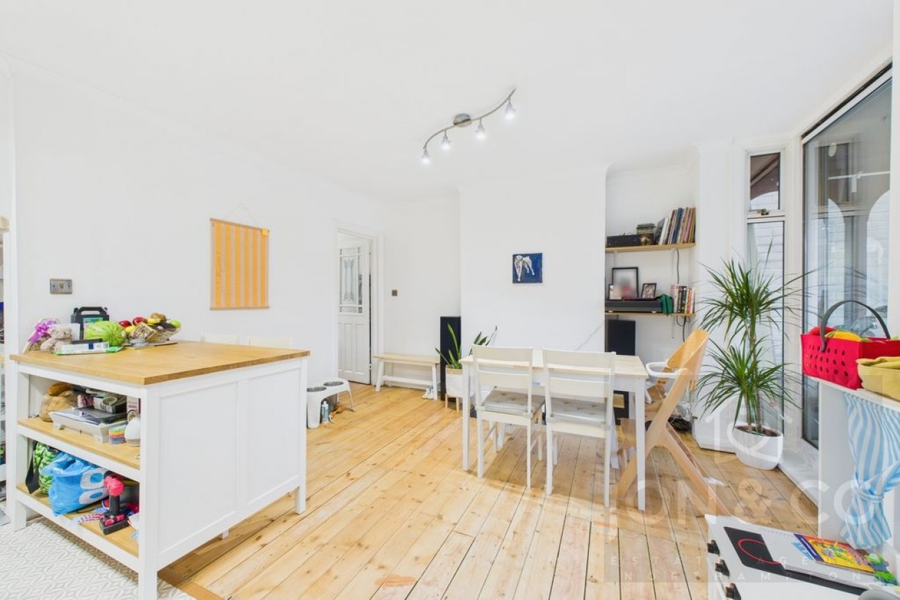 Loyd Road | Abington | NN1