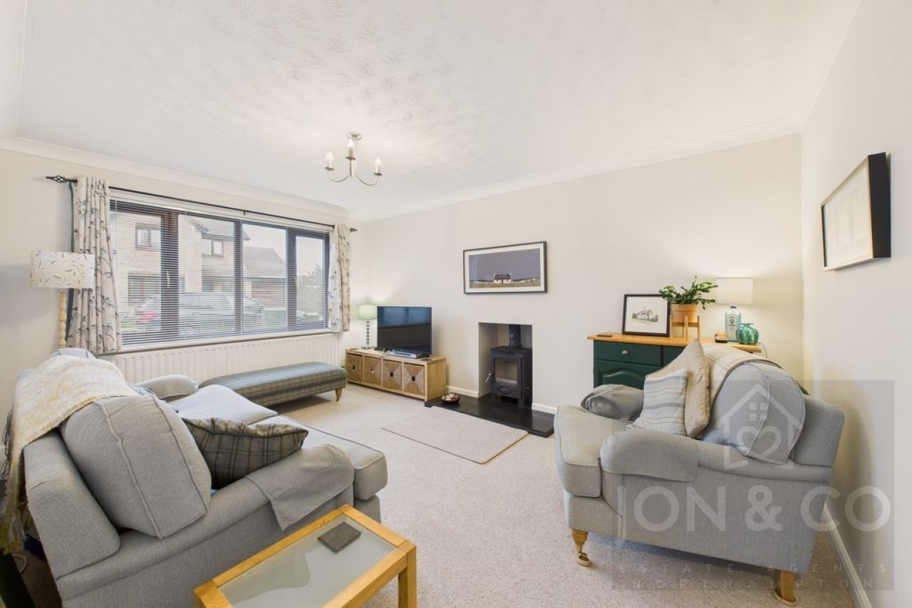 Damson Dell | Little Billing | NN3