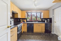 Damson Dell | Little Billing | NN3