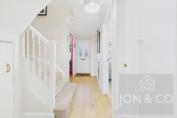 Damson Dell | Little Billing | NN3