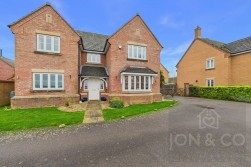 North Meadow View | St Crispins | NN5