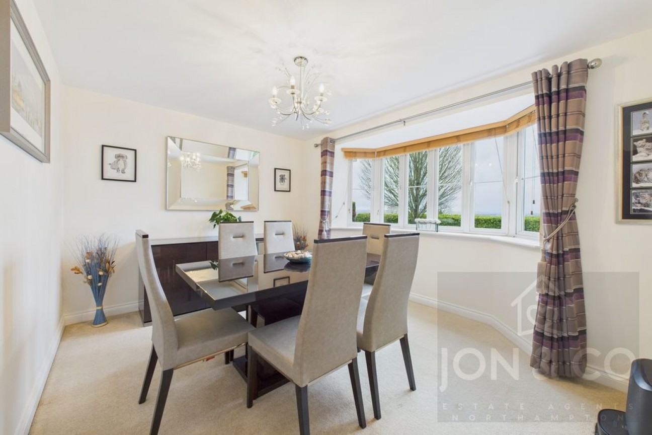 North Meadow View | St Crispins | NN5