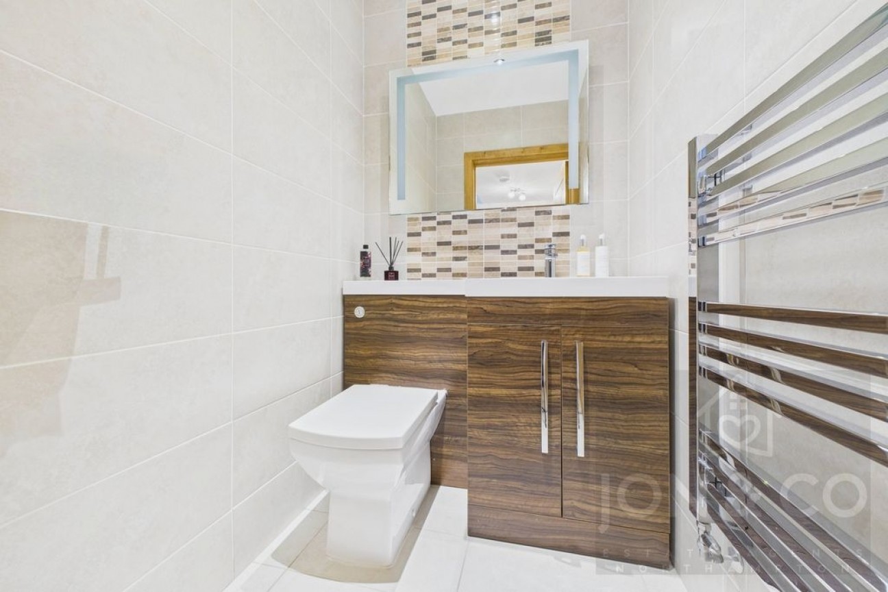 North Meadow View | St Crispins | NN5