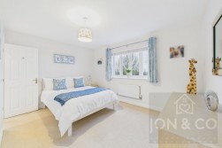 North Meadow View | St Crispins | NN5