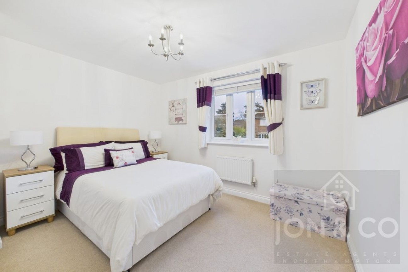 North Meadow View | St Crispins | NN5