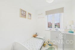 Bearings Close | Duston | NN5