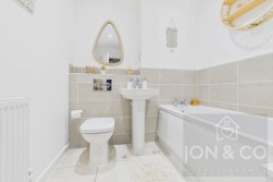 Bearings Close | Duston | NN5