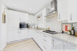 Bearings Close | Duston | NN5