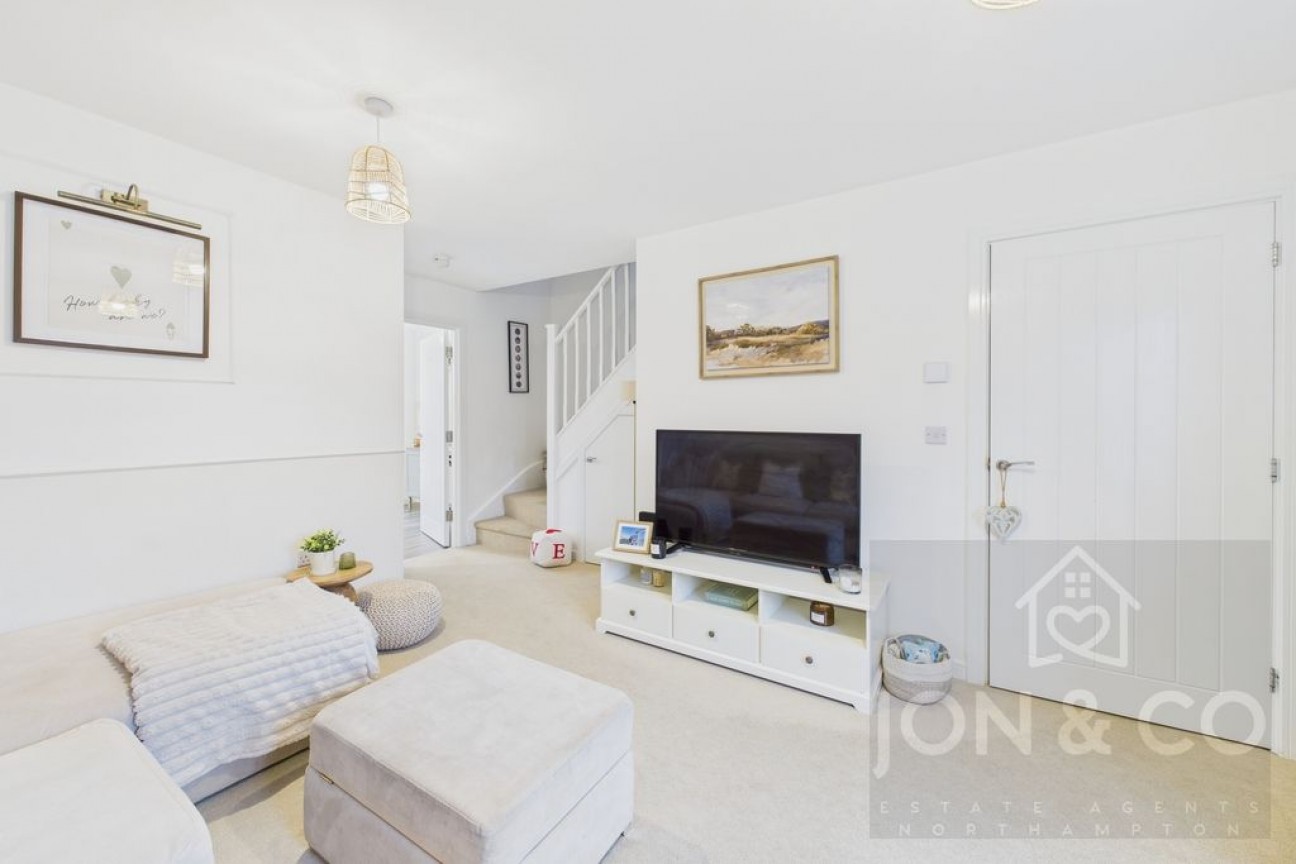 Bearings Close | Duston | NN5