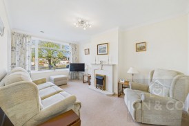 Parade Bank | Moulton | NN3