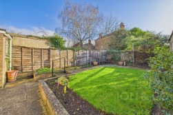 Parade Bank | Moulton | NN3