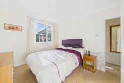 Parade Bank | Moulton | NN3