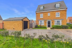 Monteyne Close | Overstone Gate | NN6