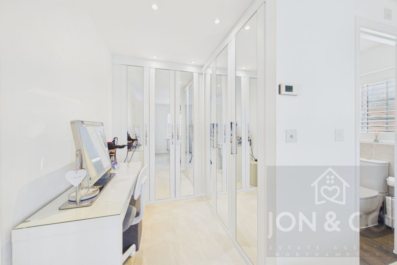 Monteyne Close | Overstone Gate | NN6