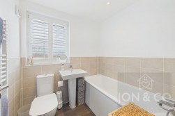 Monteyne Close | Overstone Gate | NN6