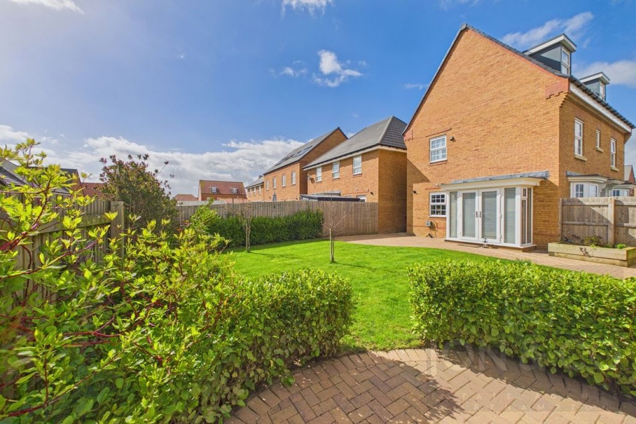 Monteyne Close | Overstone Gate | NN6