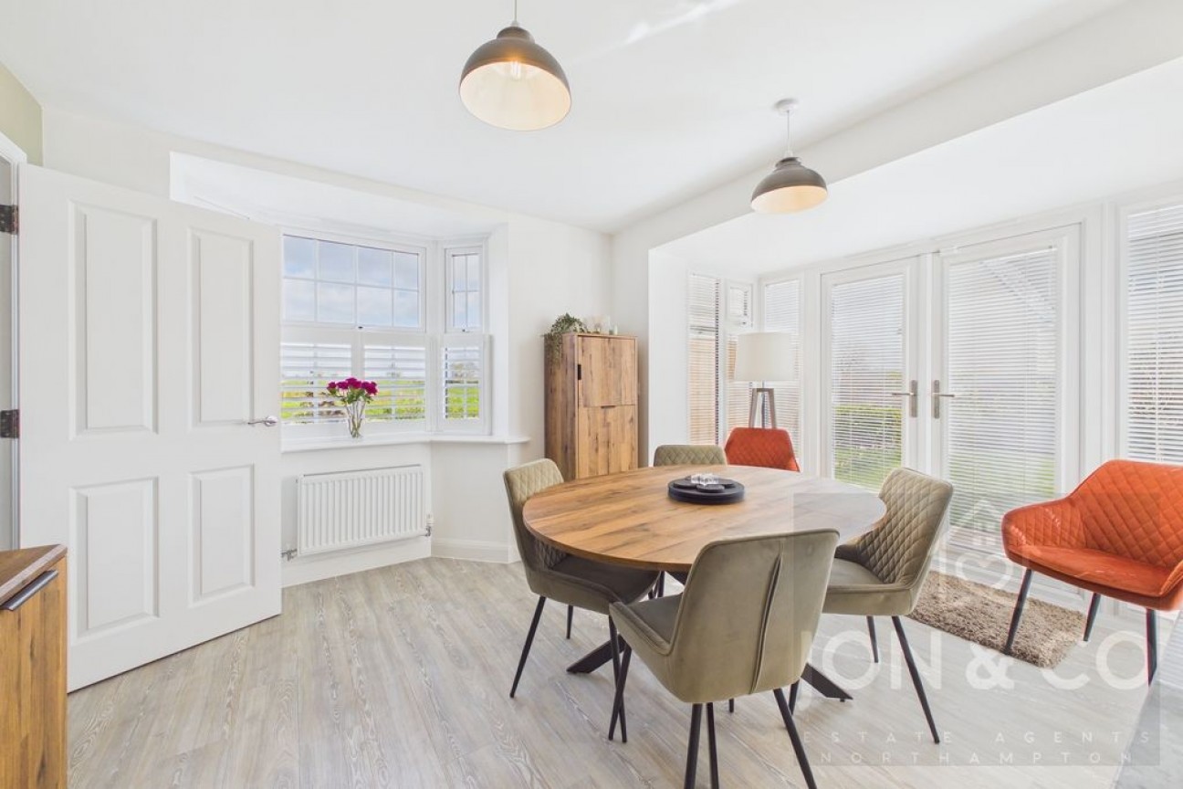 Monteyne Close | Overstone Gate | NN6