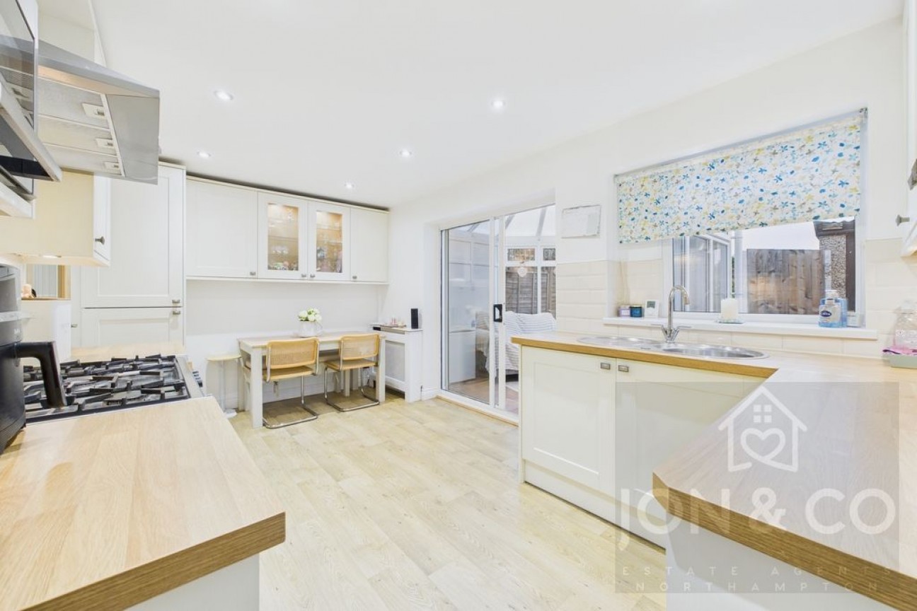 Westlea Road | Sywell | NN6