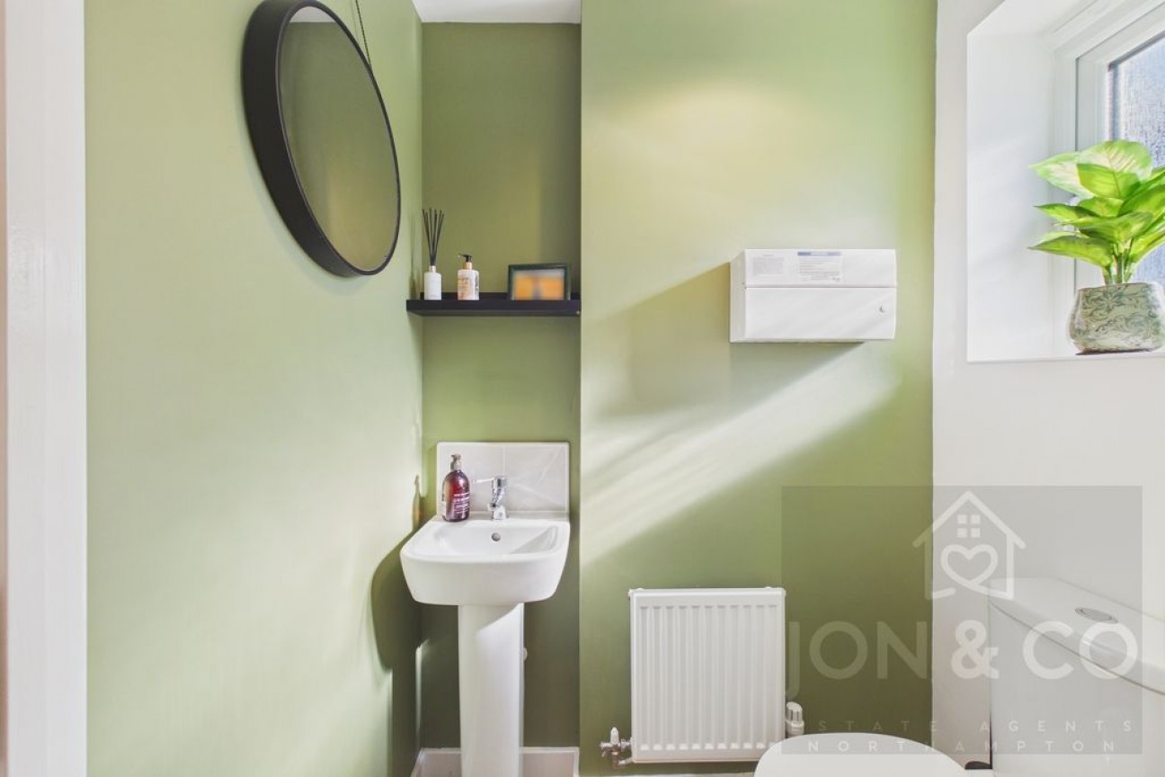 Lamport Lane | Scholars Green | NN2